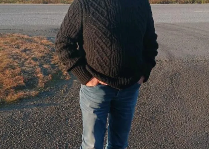 Rez-de-chaussée Privatif Spacieux 3* D'une Centre Hyères